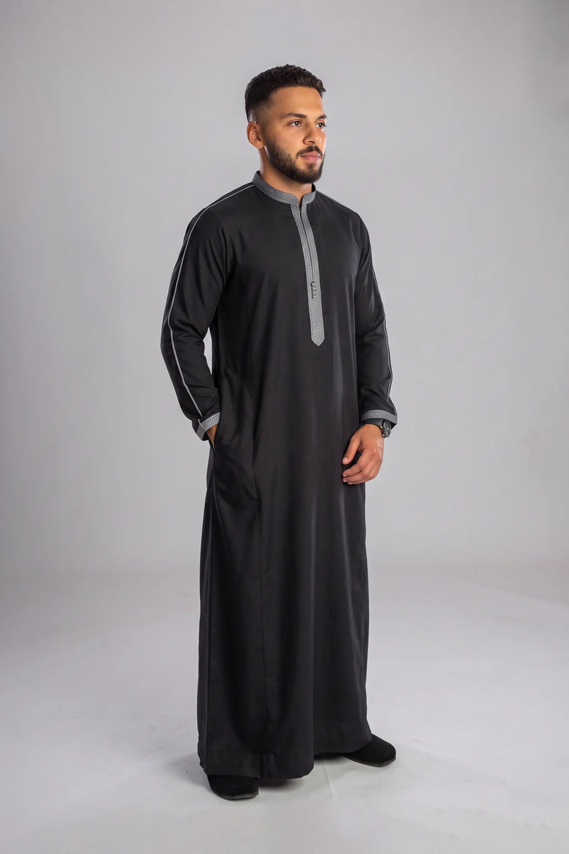 Mezyan Jilbab - Black