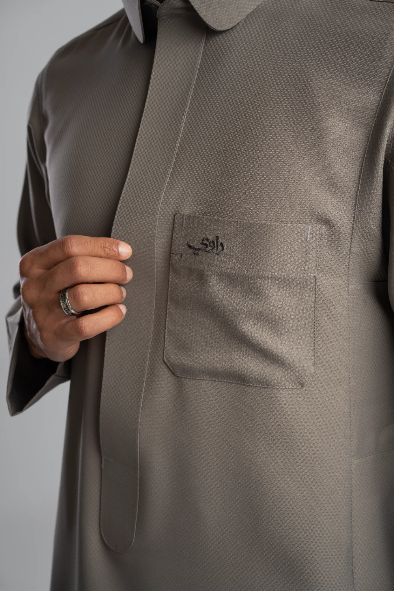 Saudi Thobe for Men – Honeycomb - Warm Beige